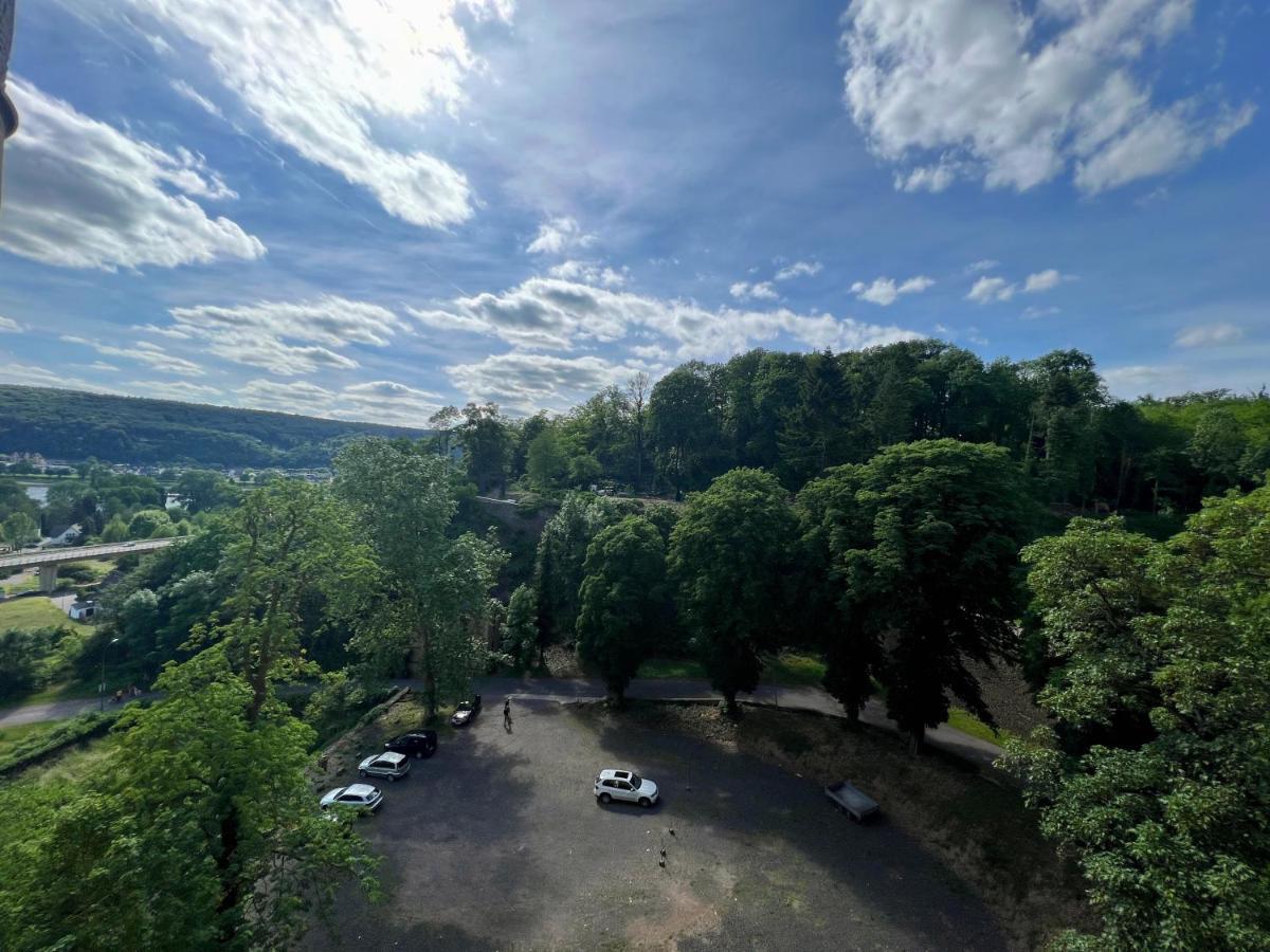Schloss Arenfels Бад-Хённинген Экстерьер фото